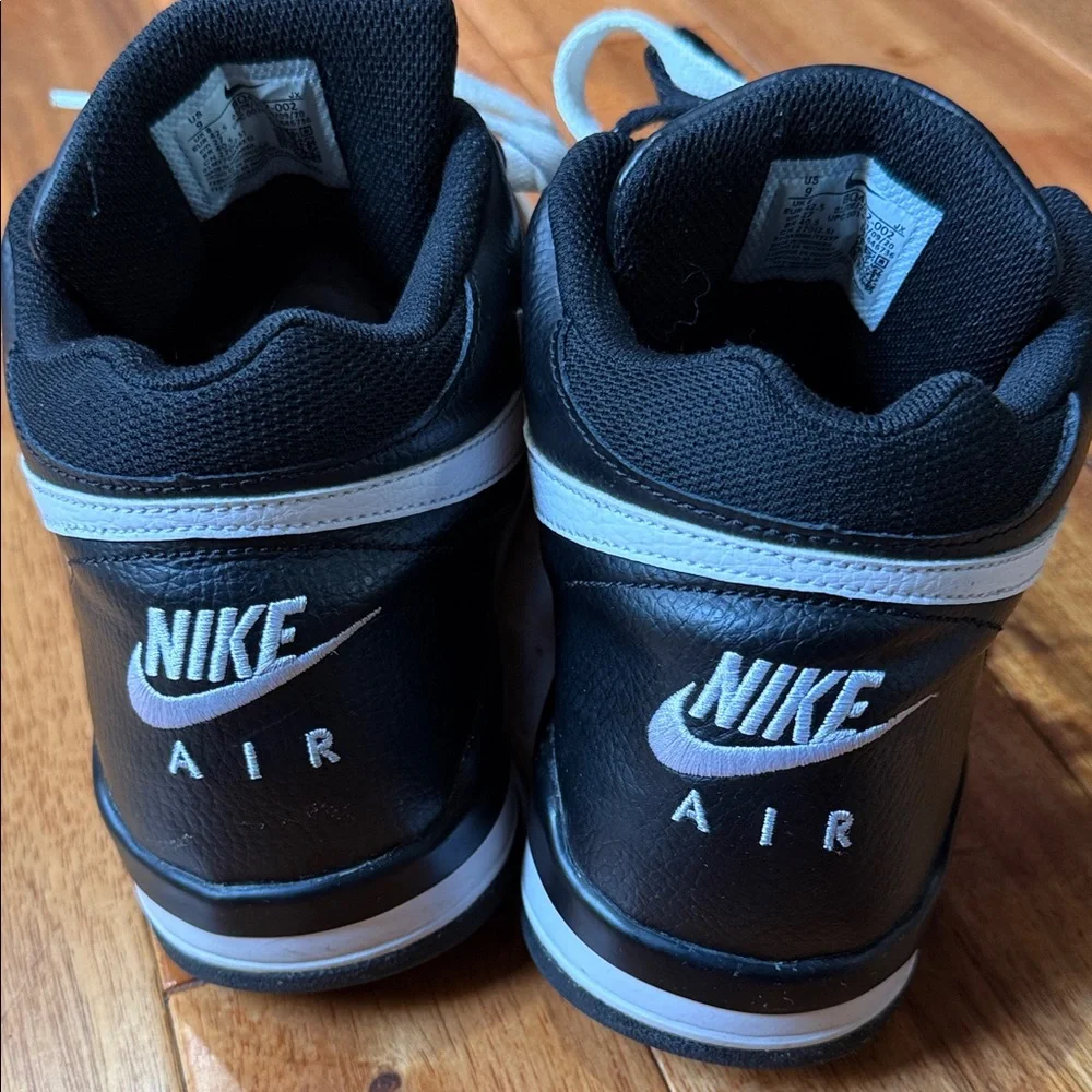 EUC Air Flight Legacy Hi Top - Picture 3 of 13